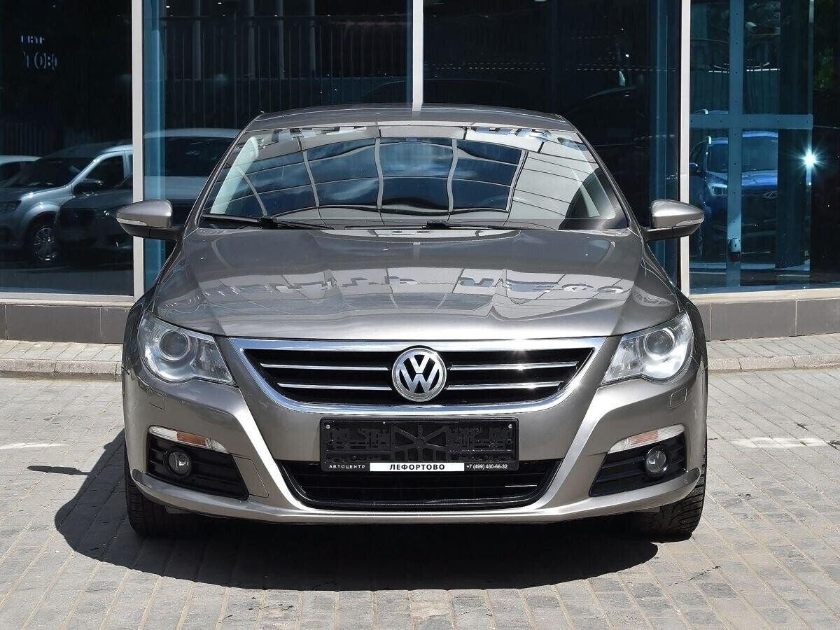 Volkswagen Passat CC 2010